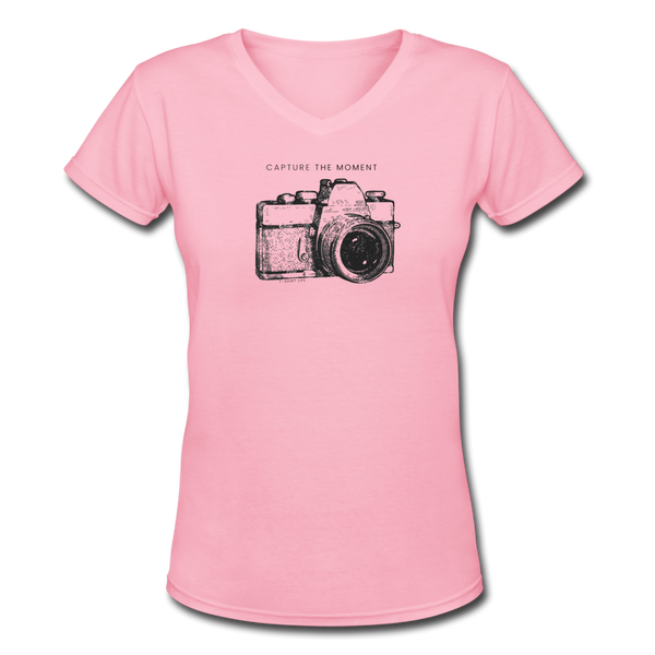 Women's V-Neck Capture Tee - pink